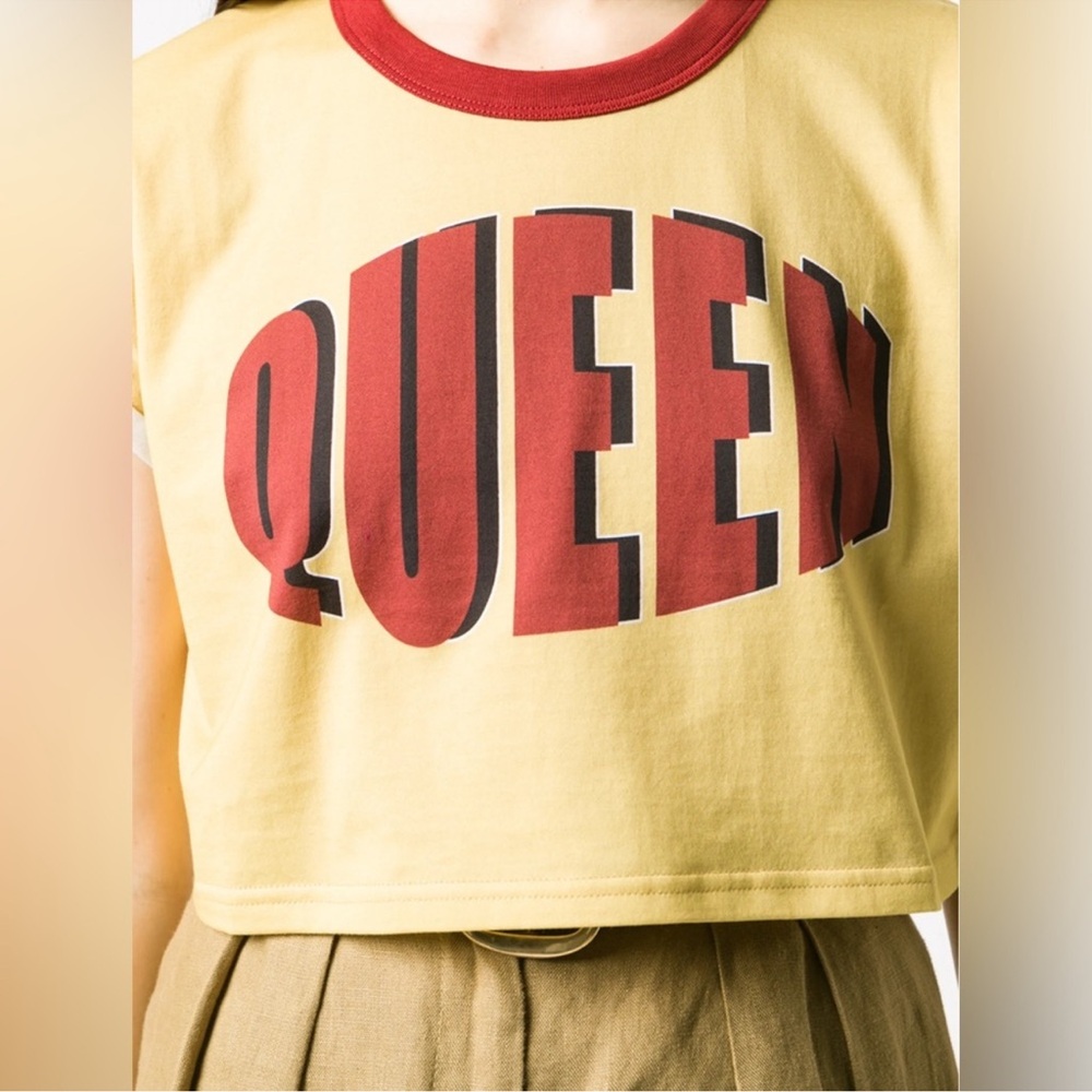 Dolce & Gabbana Yellow and Red Queen Tee - Picture 4 of 11